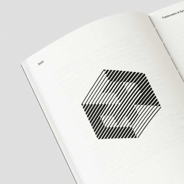 Trademarks & Symbols of the World, Vol. 2 - Centre des grands brûlés de l’Hôtel-Dieu de Montréal